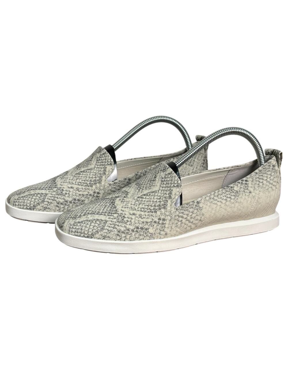 Franco Sarto Boston Loafer Womens Size 9 Gray/White Snakeskin Slip-On Flats Chic